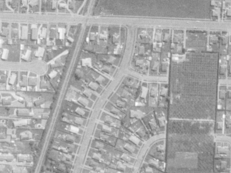 49 Uxbridge Street from the air, 1975-1979