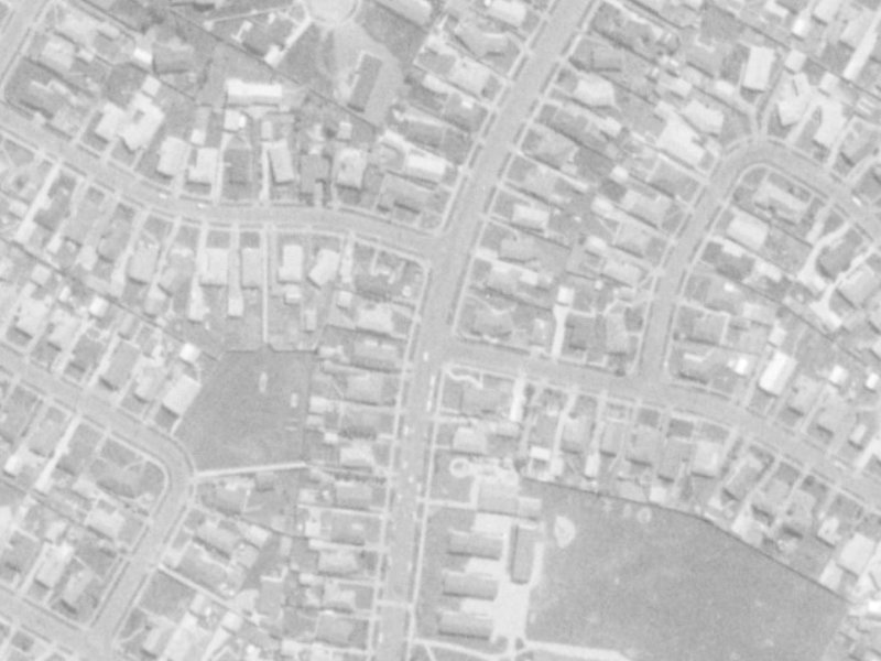 56–60 Martbern Crescent from the air, 1975-1979