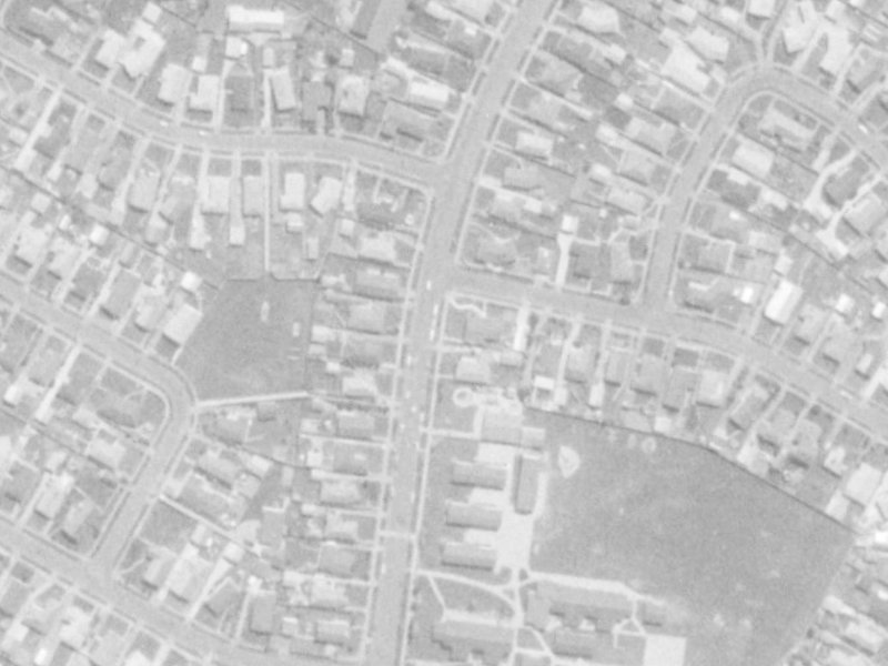 66 Cotswold Avenue from the air, 1975-1979