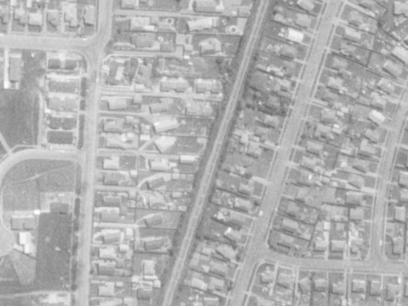 28A Cavendish Road from the air, 1975-1979