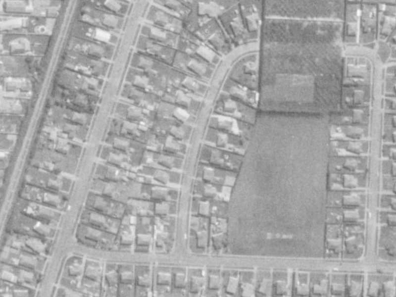 8A Camden Street from the air, 1975-1979