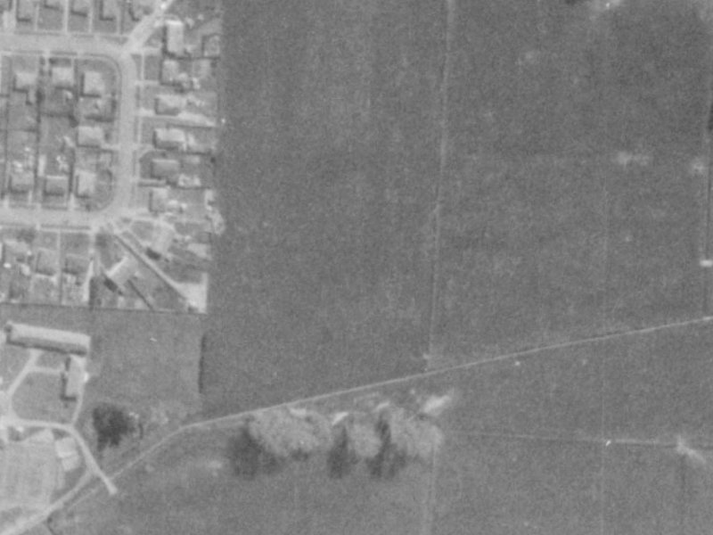 74 Regency Crescent from the air, 1975-1979