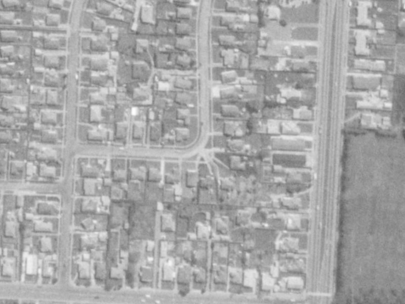 13 Lambeth Crescent from the air, 1975-1979