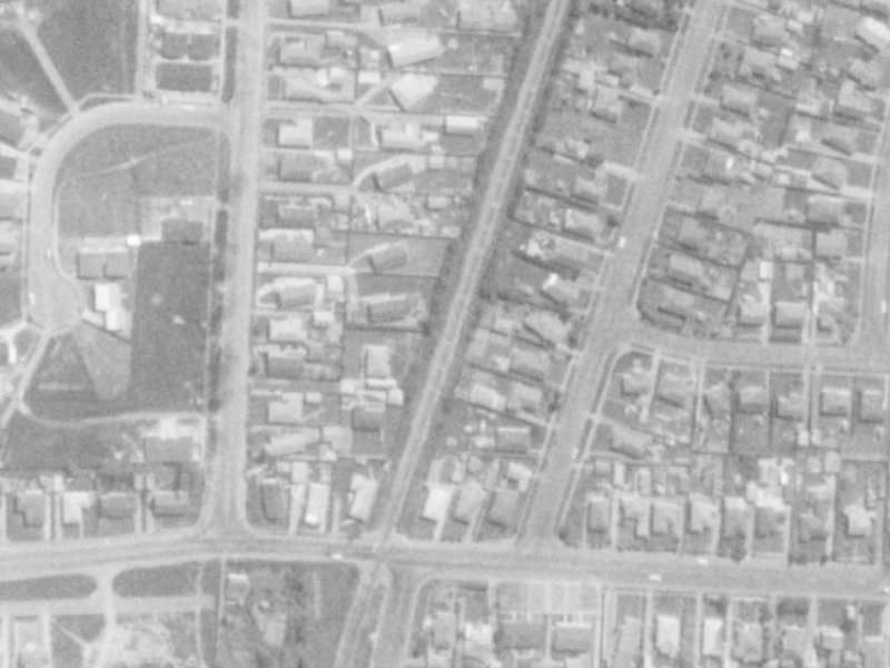 16A Cavendish Road from the air, 1975-1979