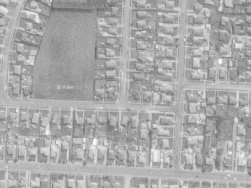 37 Paddington Street from the air, 1975-1979