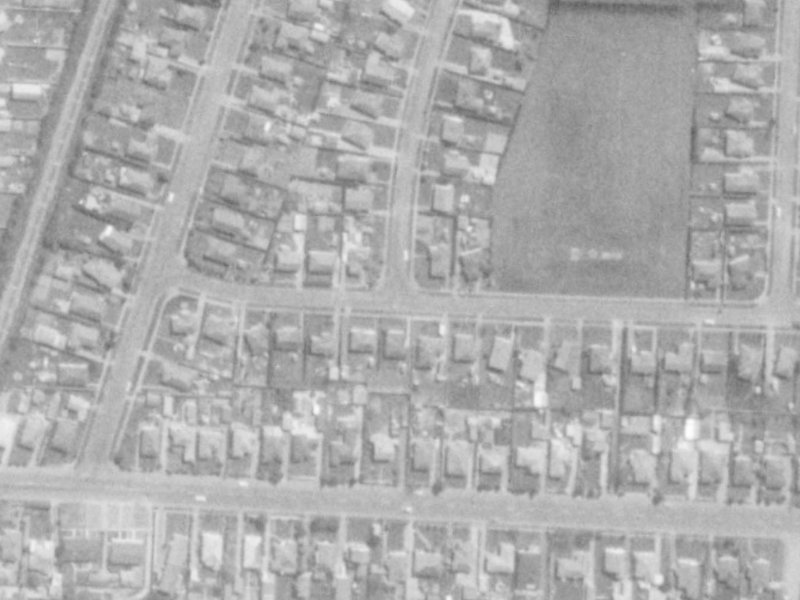 14 Paddington Street from the air, 1975-1979