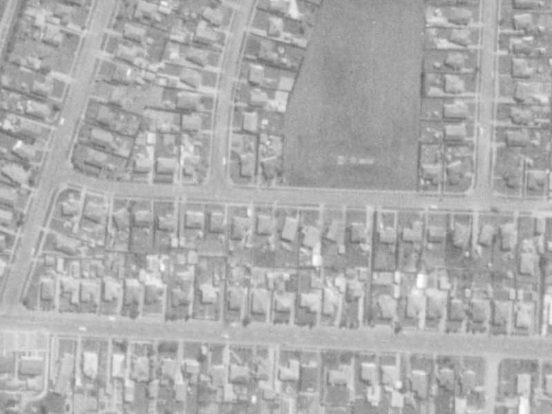 18 Paddington Street from the air, 1975-1979