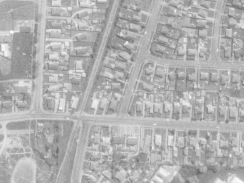 3E Uxbridge Street from the air, 1975-1979