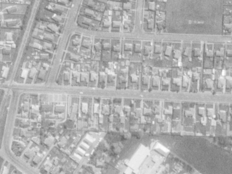 82 Northcote Road from the air, 1975-1979