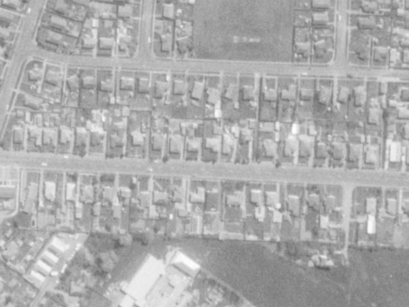 66 Northcote Road from the air, 1975-1979
