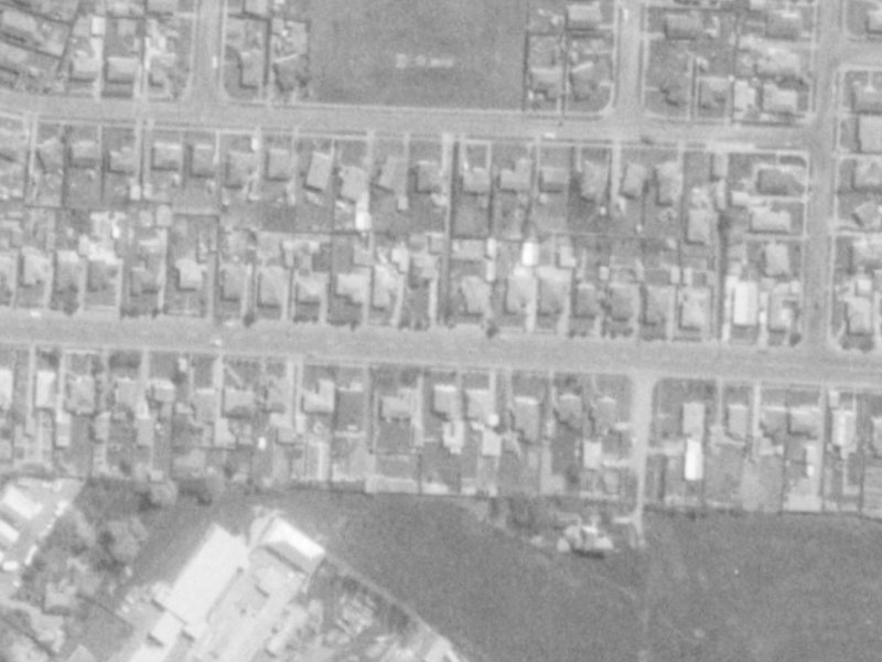 60 Northcote Road from the air, 1975-1979