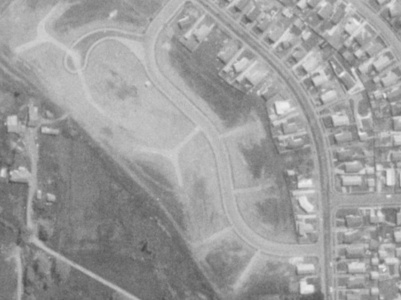 26 Medina Crescent from the air, 1975-1979