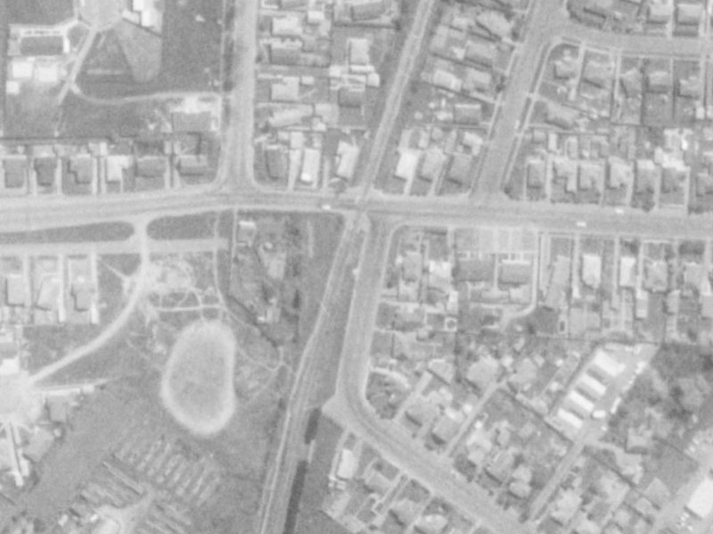 155 Vagues Road from the air, 1975-1979
