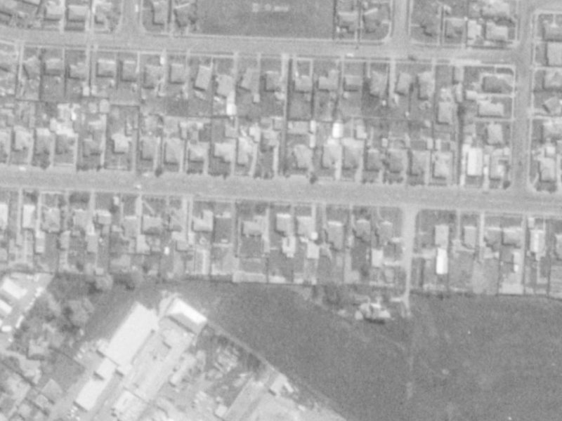 45B Northcote Road from the air, 1975-1979