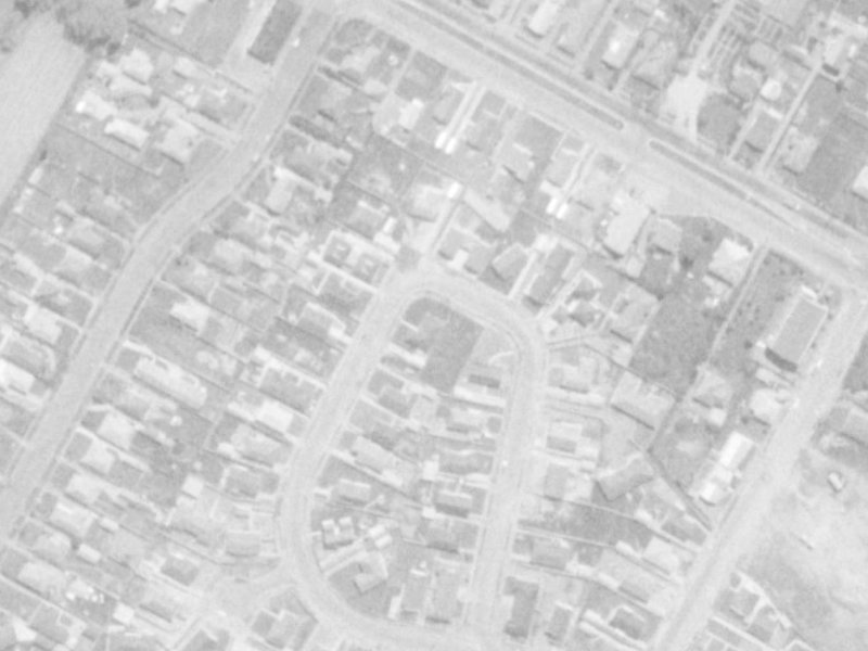 40 Charnwood Crescent from the air, 1975-1979