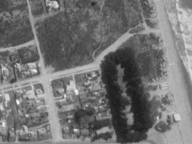 8 Larnach Street from the air, 1975-1979