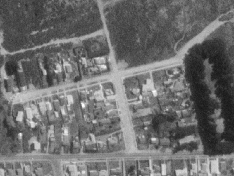10 Aston Drive from the air, 1975-1979