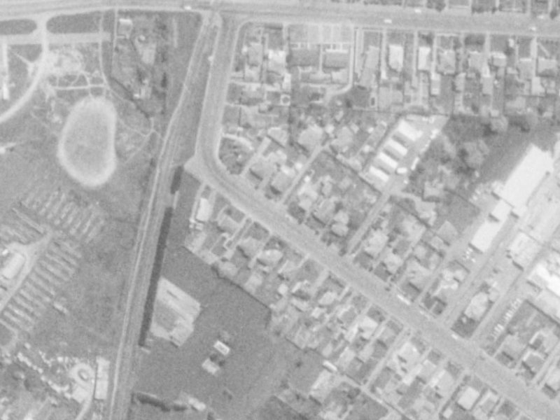 142 Vagues Road from the air, 1975-1979