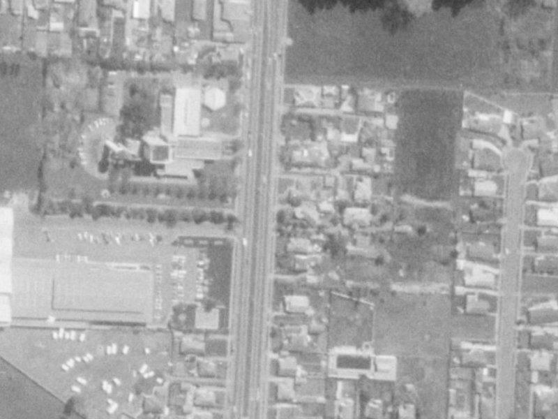 186 Main North Road from the air, 1975-1979