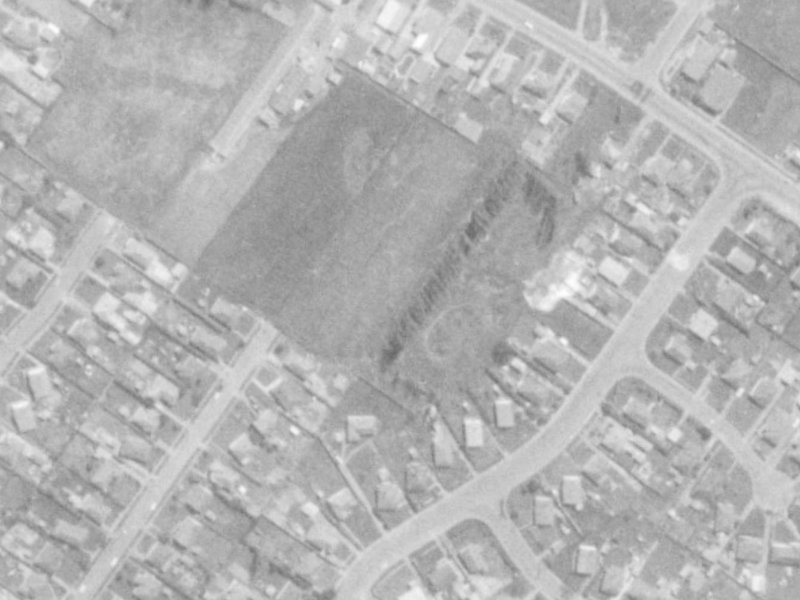 16 Honeysuckle Place from the air, 1975-1979