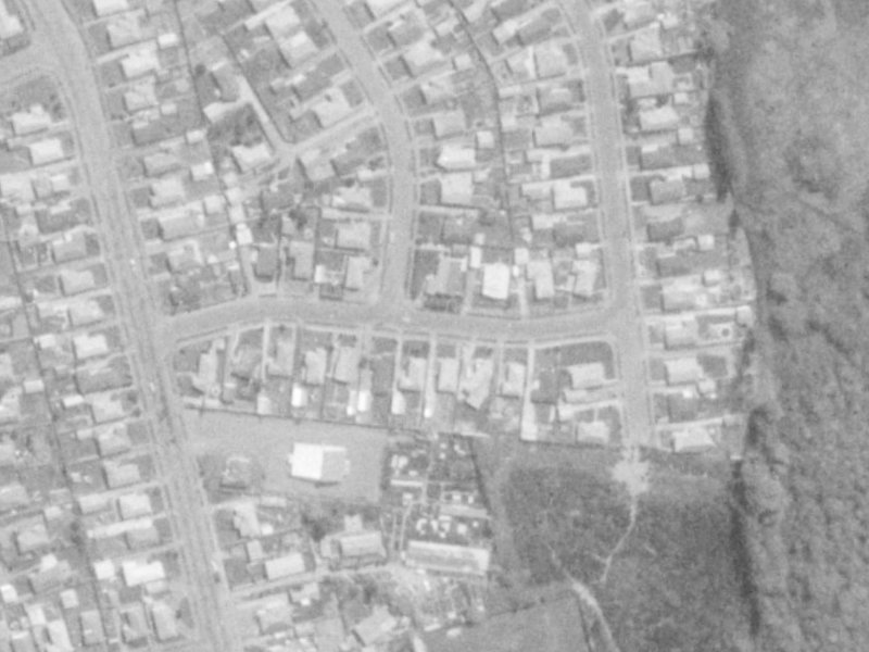 Helmsdale Street from the air, 1975-1979