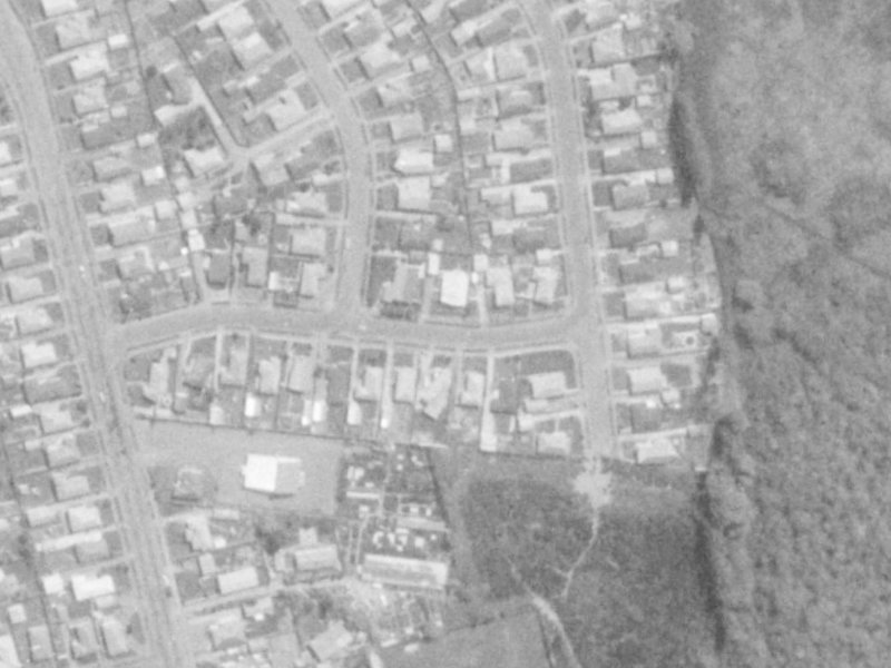 17E Helmsdale Street from the air, 1975-1979