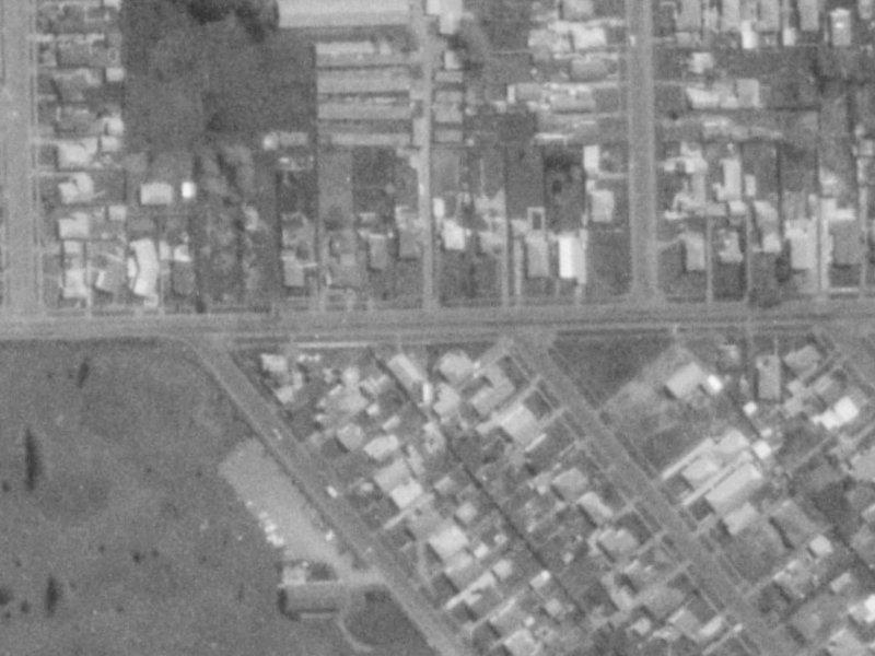 2 Flemington Avenue from the air, 1975-1979