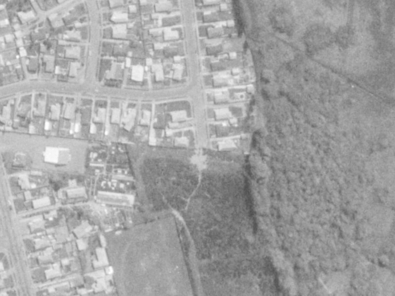 68 Chartwell Street from the air, 1975-1979