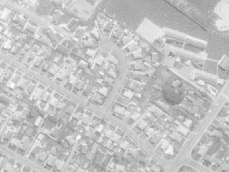 5 Blossomdale Place from the air, 1975-1979