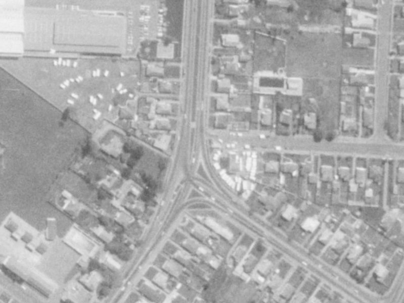 162-160 Main North Road from the air, 1975-1979