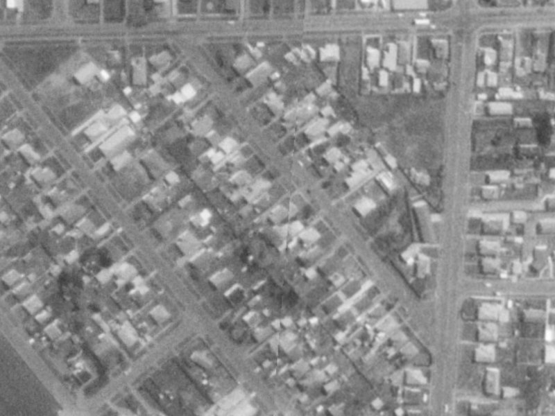22 Pinewood Avenue from the air, 1975-1979