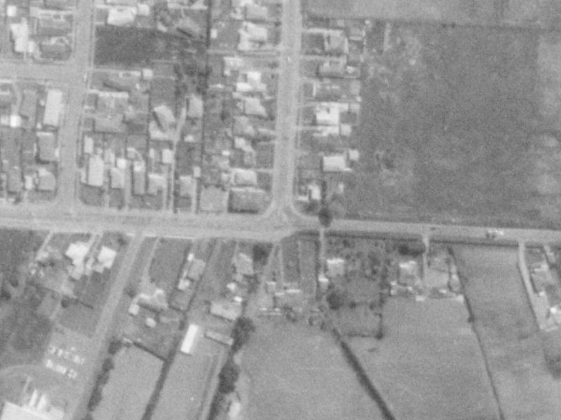 3 Grimseys Road from the air, 1975-1979
