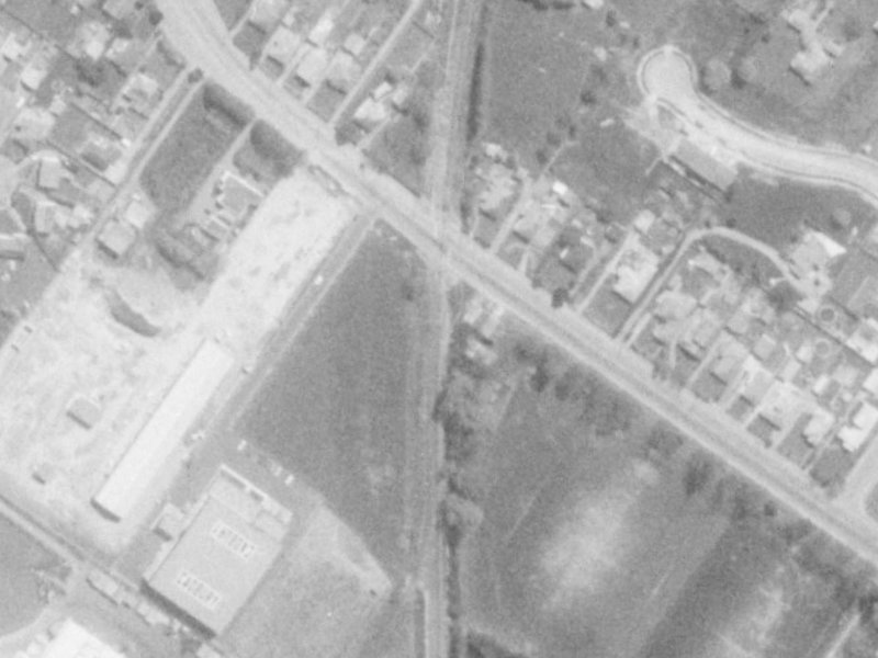 65 Sawyers Arms Road from the air, 1975-1979