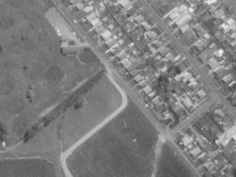 33 Ascot Avenue from the air, 1975-1979