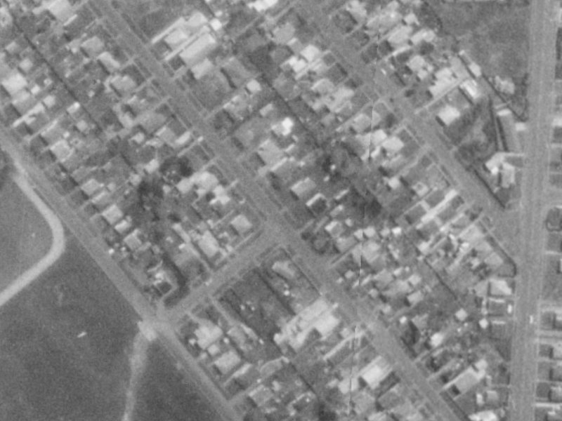 31A Flemington Avenue from the air, 1975-1979