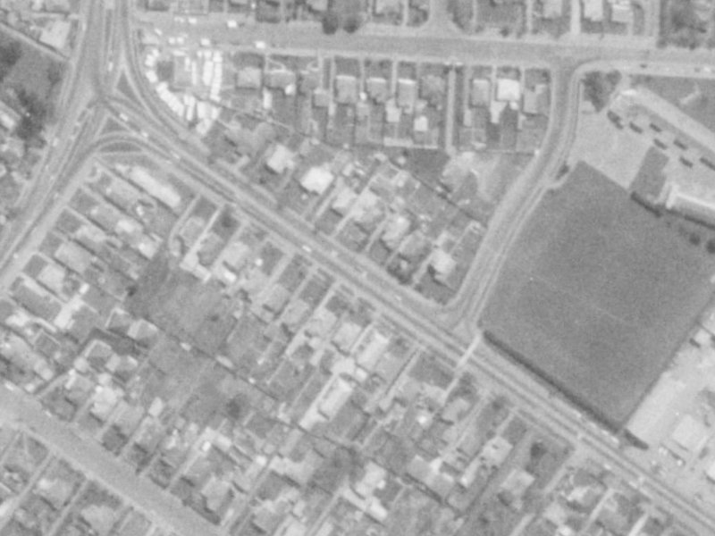 546A Cranford Street from the air, 1975-1979