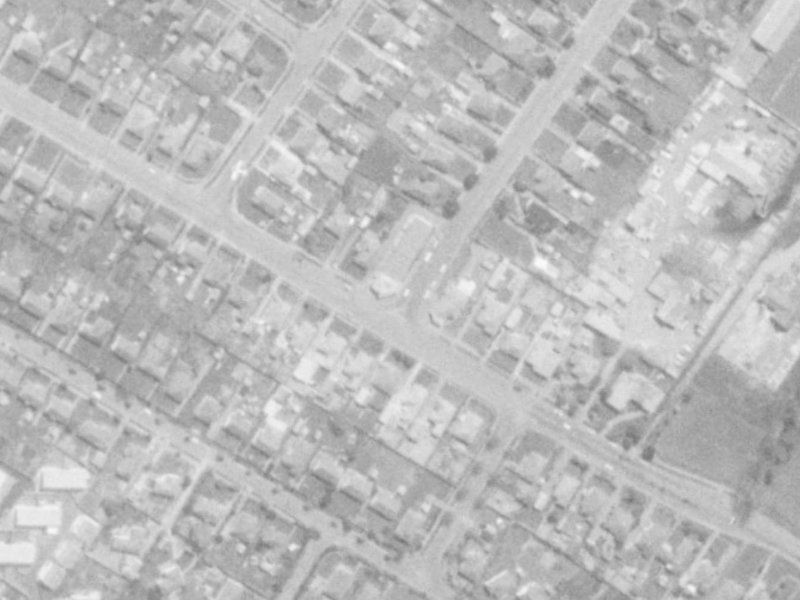 1A Morrison Avenue from the air, 1975-1979