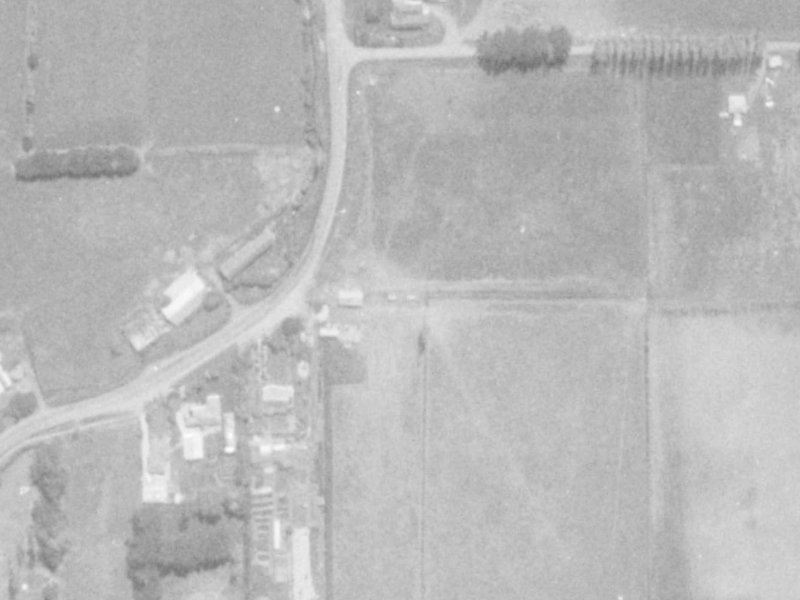 2 Queenswood Gardens from the air, 1975-1979