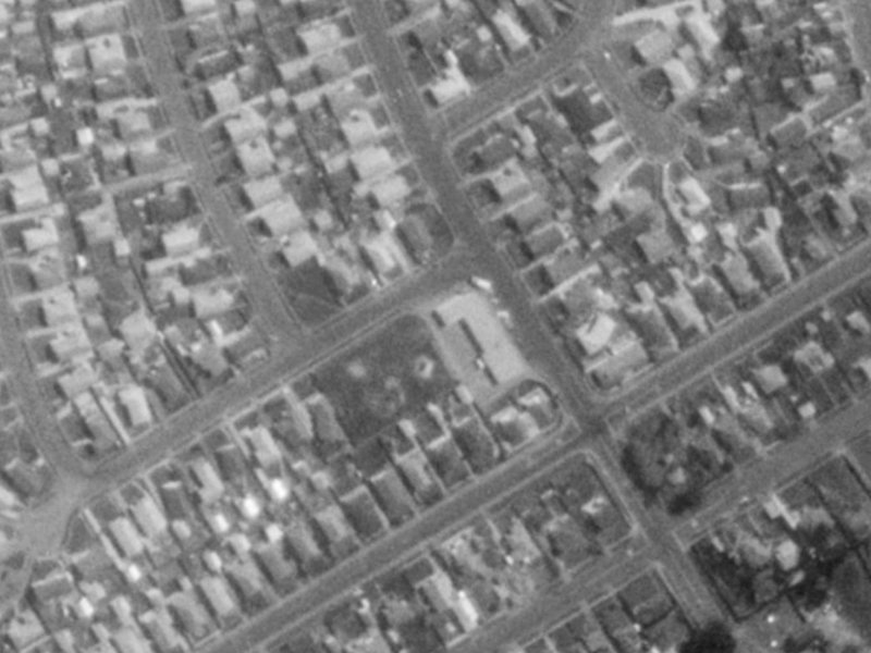 87 Effingham Street from the air, 1975-1979