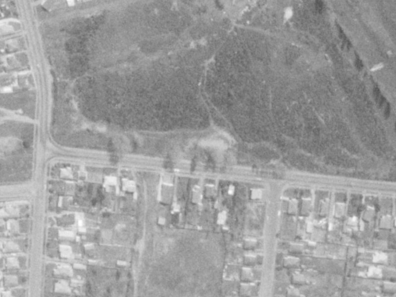 3 Lutheran Close from the air, 1975-1979
