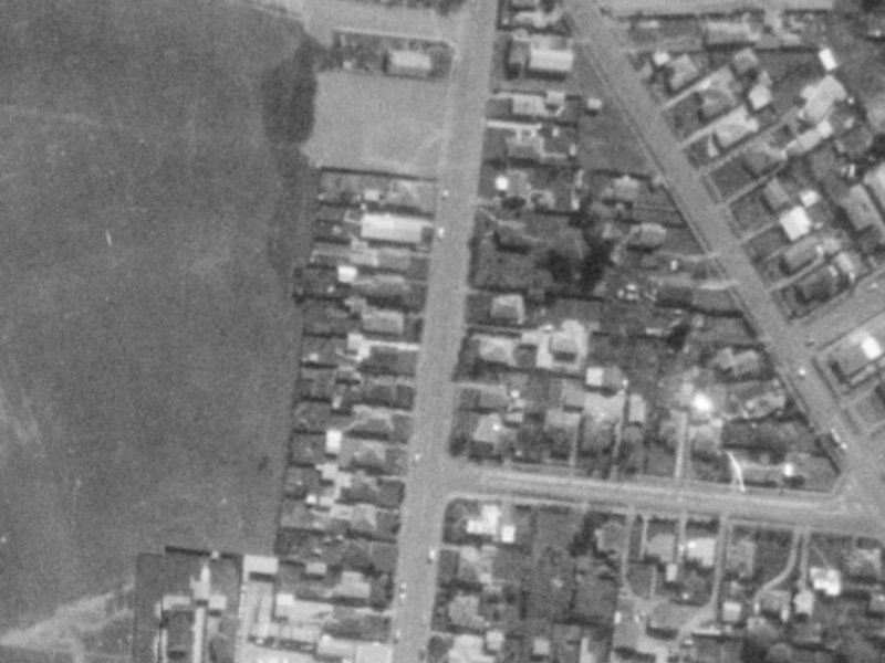 231A Bower Avenue from the air, 1975-1979