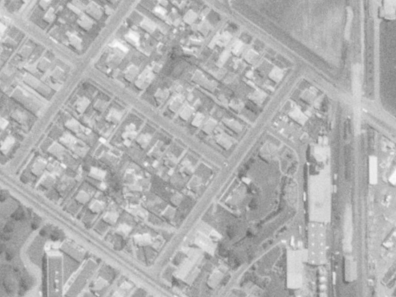 5 Hoani Street from the air, 1975-1979
