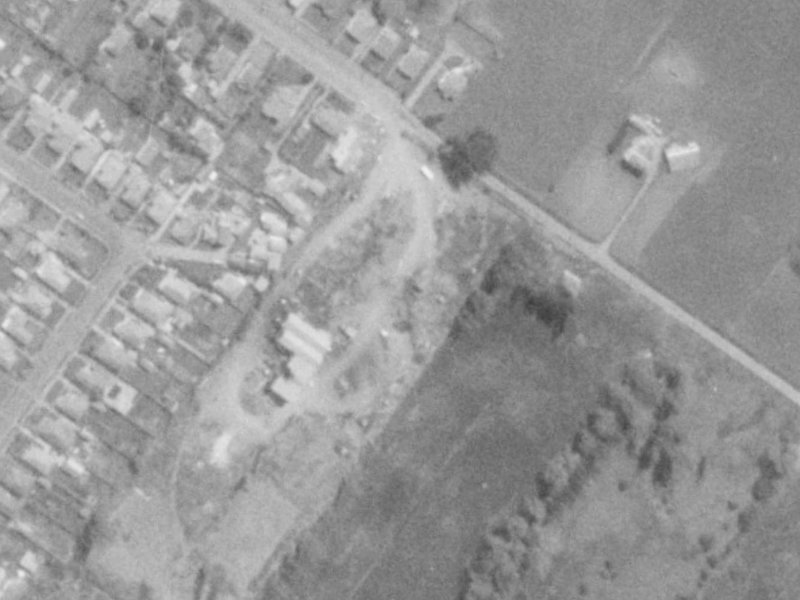 4 Roderick Alleyn Lane from the air, 1975-1979