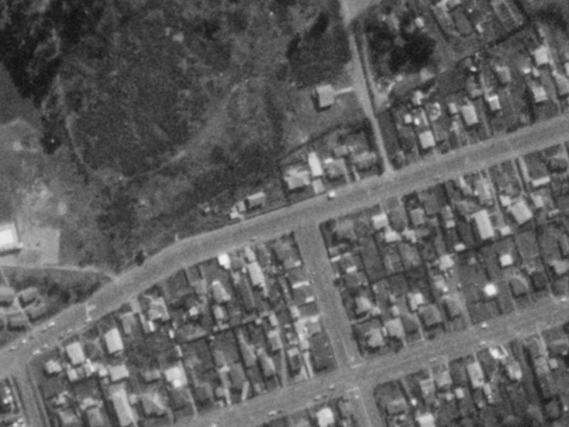 86E Leaver Terrace from the air, 1975-1979