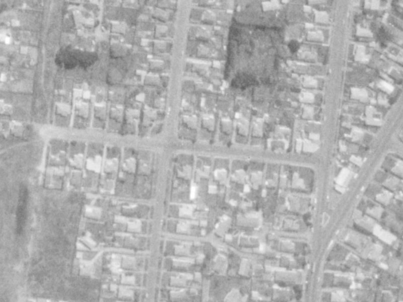 11-13 Cossar Street from the air, 1975-1979