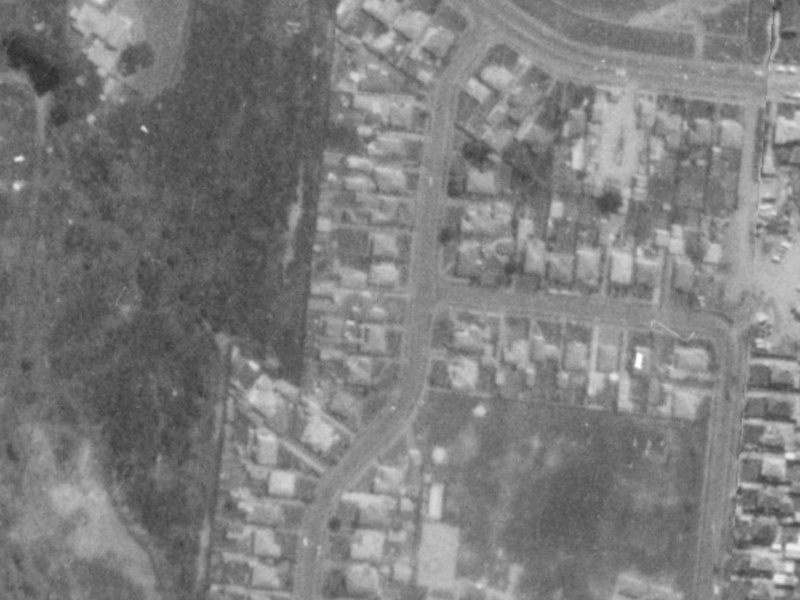 89 Wattle Drive from the air, 1975-1979