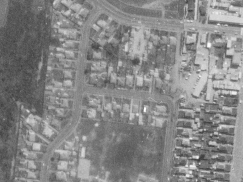 98 Willryan Avenue from the air, 1975-1979