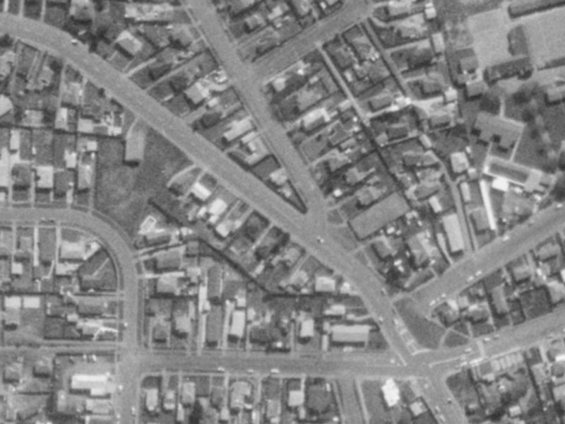 21 Rookwood Avenue from the air, 1975-1979