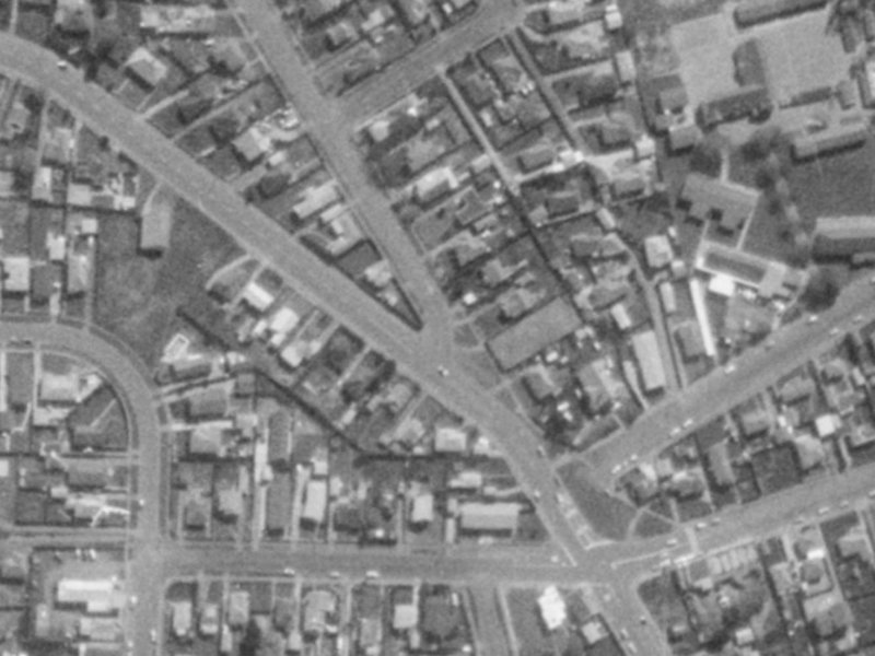 125 Marriotts Road from the air, 1975-1979