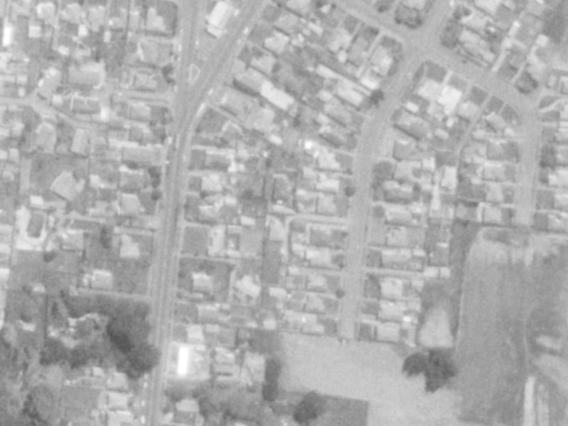 48 Vivian Street from the air, 1975-1979